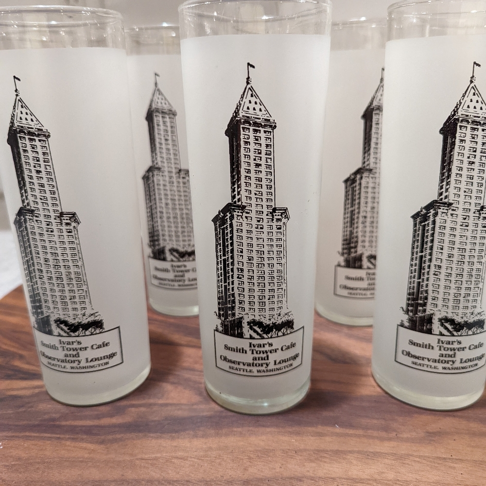 Set  of 6 vintage frosted Ivar's Seattle, Washington glasses